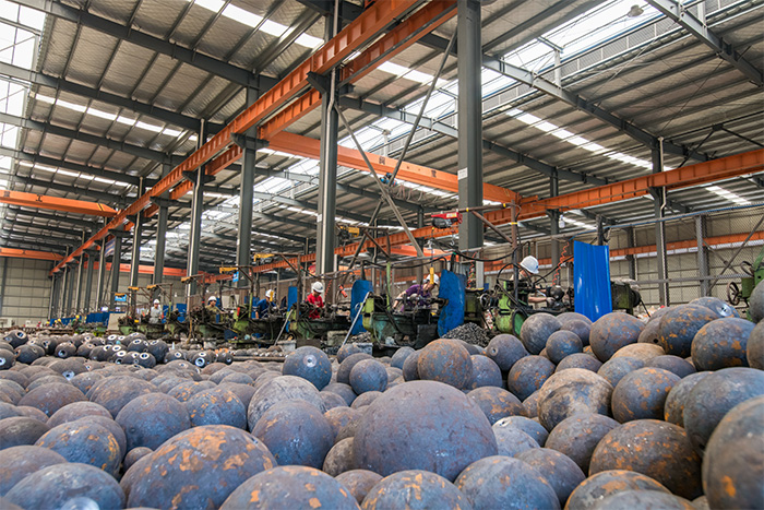 米泉网架配件车间